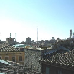 Apartment in Siena Image 1