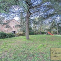 Castle and Estate for Sale near Arezzo 40