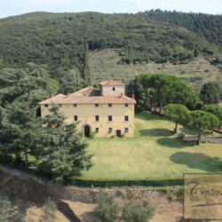 Castle and Estate for Sale near Arezzo 2