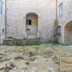 Castle and Estate for Sale near Arezzo 33