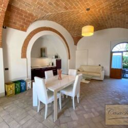 2 Bedroom Apartment in an Amazing Historic Castle (9)