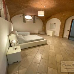 3 Bedroom Apartment in an Amazing Historic Castle (12)