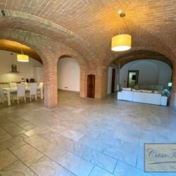 3 Bedroom Apartment in an Amazing Historic Castle (18)