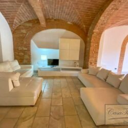 3 Bedroom Apartment in an Amazing Historic Castle (20)