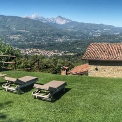 A beautiful farmhouse property with pool for sale in Garfagnana Tuscany (55)