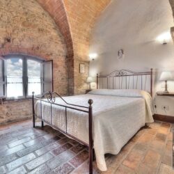 Agriturismo for sale near Florence with apartments and pool, Tuscany (26)-1200