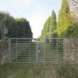 Agriturismo for sale near Volterra Tuscany (23)
