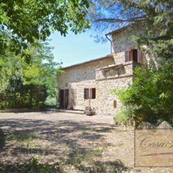 Ancient Farmhouse + Outbuildings in The Val d'Orcia (39)