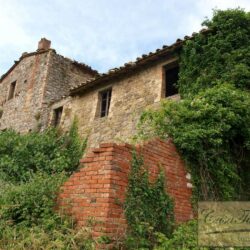 Ancient Farmhouse and Ruin To Be Restored 7