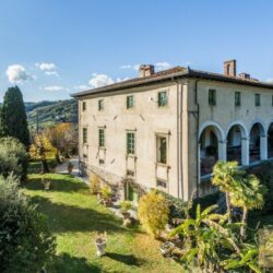 Ancient Villa for sale near Lucca Tuscany (18)