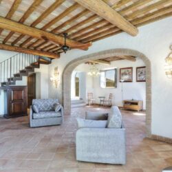 Apartment for sale with shared pool and garden Volterra Tuscany (5)