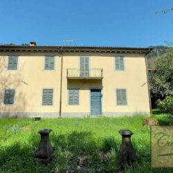 Attractive Villa with Land on Bagni di Lucca Hills 18