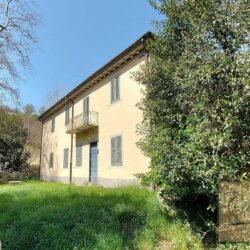 Attractive Villa with Land on Bagni di Lucca Hills 23