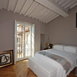 Beautiful Apartment for sale in Florence Tuscany (1)