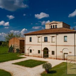 Beautiful Leopoldina house for sale near Montepulciano (14)-1200