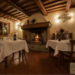 Beautiful property for sale near Cortona Tuscany (2)