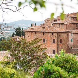 Beautiful townhouse for sale in Panicale Umbria (9)