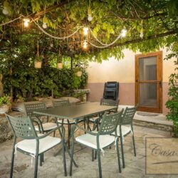 Cetona Apartment with Garden and Wine Cellar 8