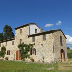 Chianti Farmhouse for sale near Castelnuovo Berardenga Tuscany 2(44)