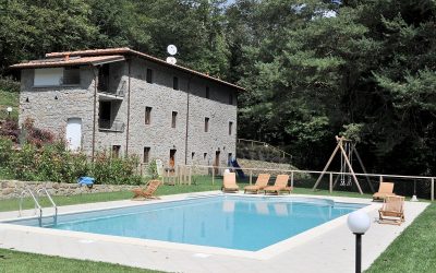 Restored 5 Bedroom Tuscan Farmhouse With Pool