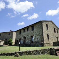 Country House with Pool and Apartments for sale near Piegaro Umbria (28)-1200