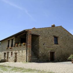 Country House with Pool and Apartments for sale near Piegaro Umbria (43)-1200