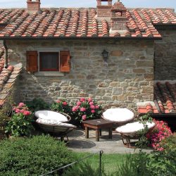 Farmhouse for sale with Pool near Cortona (30)-1200