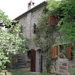 Farmhouse for sale with Pool near Cortona (40)-1200