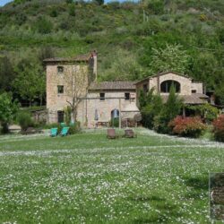 Former mill with pool and annexe for sale near Montaione Tuscany (2)