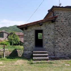 Former mill with pool for sale near Caprese Michelangelo Arezzo Tuscany (40)-1200