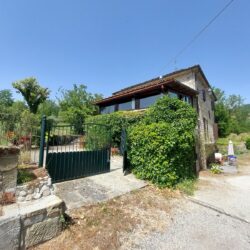 Former mill with pool for sale near Caprese Michelangelo Arezzo Tuscany (42)-1200