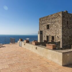Fortress on the Tuscan coast with direct sea access (13)