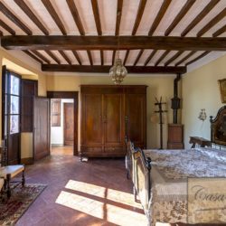 Historic Cortona Villa with Apartments, Vineyard + Olives 7