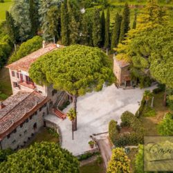 Historic Cortona Villa with Apartments, Vineyard + Olives 13