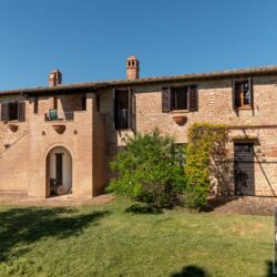 House for sale near Lake Trasimeno Umbria (12)