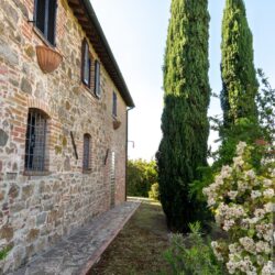 House for sale near Lake Trasimeno Umbria (8)