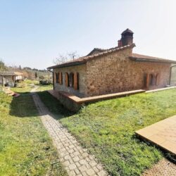 House for sale near San Gimignano Tuscany with shared pool (1)-1200