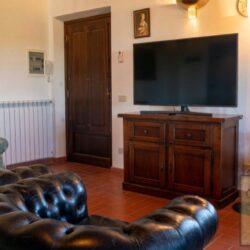 House with pool for sale near Asciano (9)