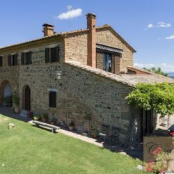 Incredible property for sale near Pienza (2)-1200