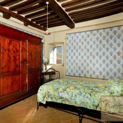 Large Cortona property for sale Tuscany (17)-1200