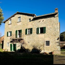 Large Cortona property for sale Tuscany (31)-1200