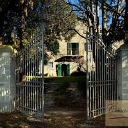 Large Cortona property for sale Tuscany (34)-1200