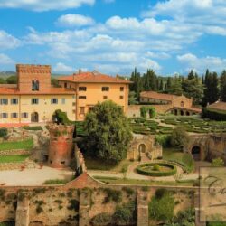 Large Estate for sale near San Gimignano Tuscany (2)-1200