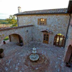 Large Val d'Oria property for sale near Pienza (3)