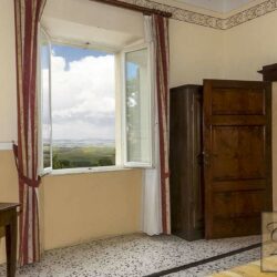 Large villa in town with pool Siena Tuscany (16)-1200