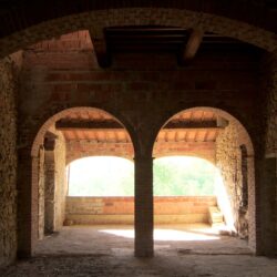 Pergine Valdarno farmhouse to restore (1)-1200