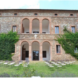 Prestigious Historic Villa for sale near Siena Tuscany (18)