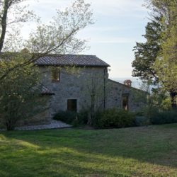 Property for sale with pool near Sarteano Tuscany (17)-1200
