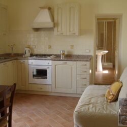 Property with 7 apartments fpr sale near Cortona (71)-1200