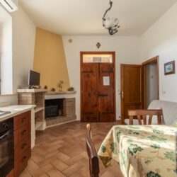 Stone farmhouse property for sale near Trequanda Tuscany (34)
